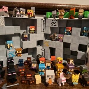 Minecraft Action Figures/ Carrying Case- huge LOT-70++ pieces- RARE